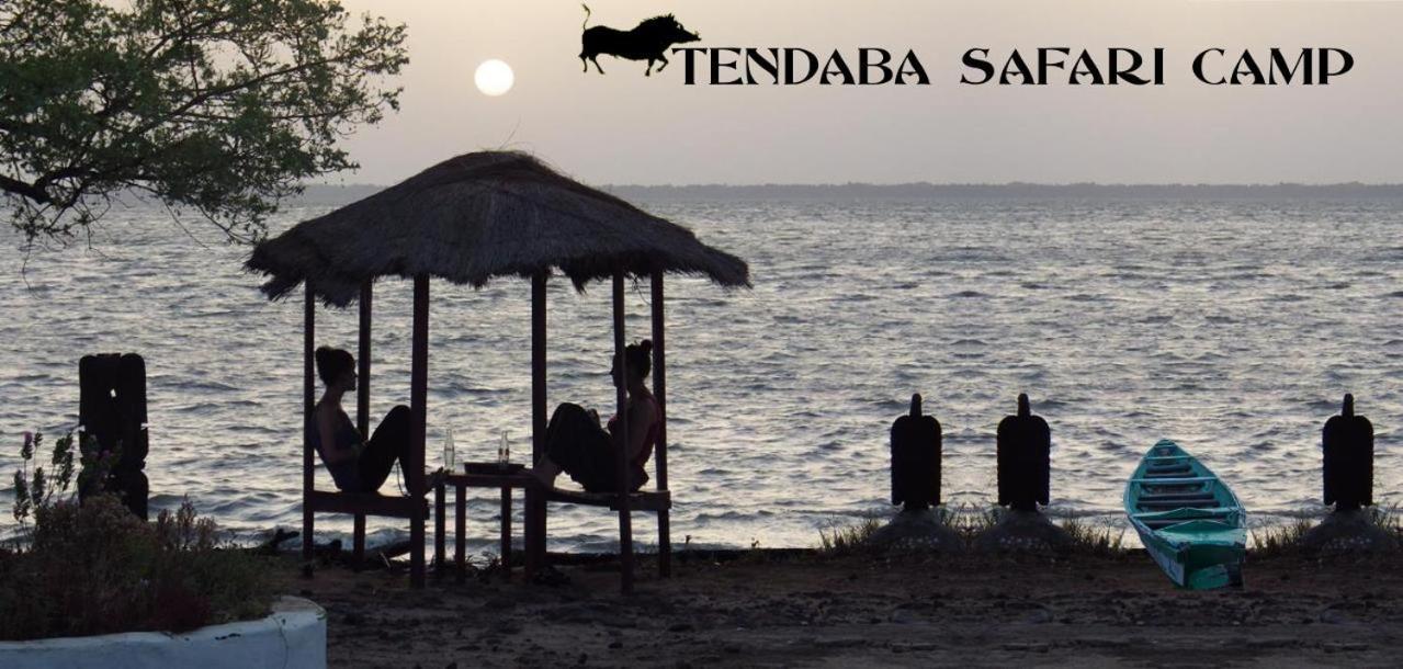 Tendaba Camp Hotel Exterior foto